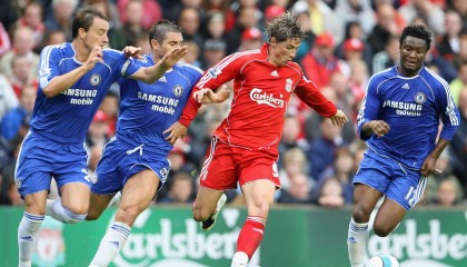 九游9游-全国马拉松接力赛，团队奋战共创佳绩，马拉松接力几个人跑